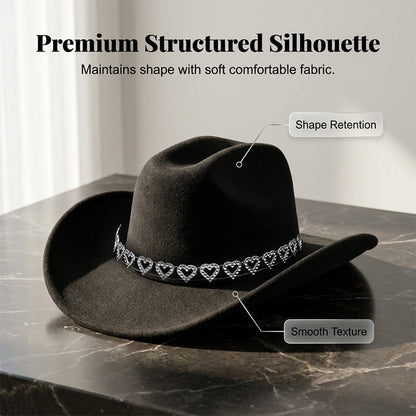 Női cowboykalap strasszos szívvel, elegáns fedora francia jazz stílusban