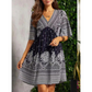 Γυναικείο φόρεμα με floral print, V-λαιμό και κοντά μανίκια